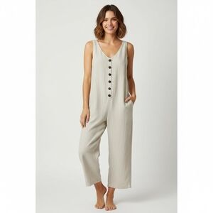 RD Style Beige Sleeveless Wide Leg Jumpsuit Romper Pockets Size Small Linen
